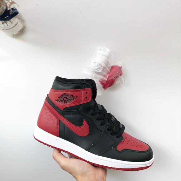 Air Jordan 1